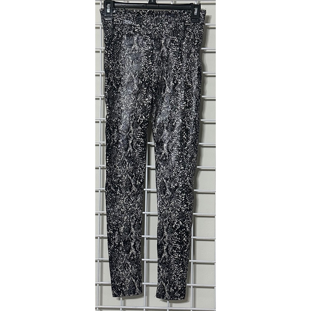 EUC SPANX Snake Print High Waist Leggings Women's Medium Black Gray Activewear - Picture 3 of 8